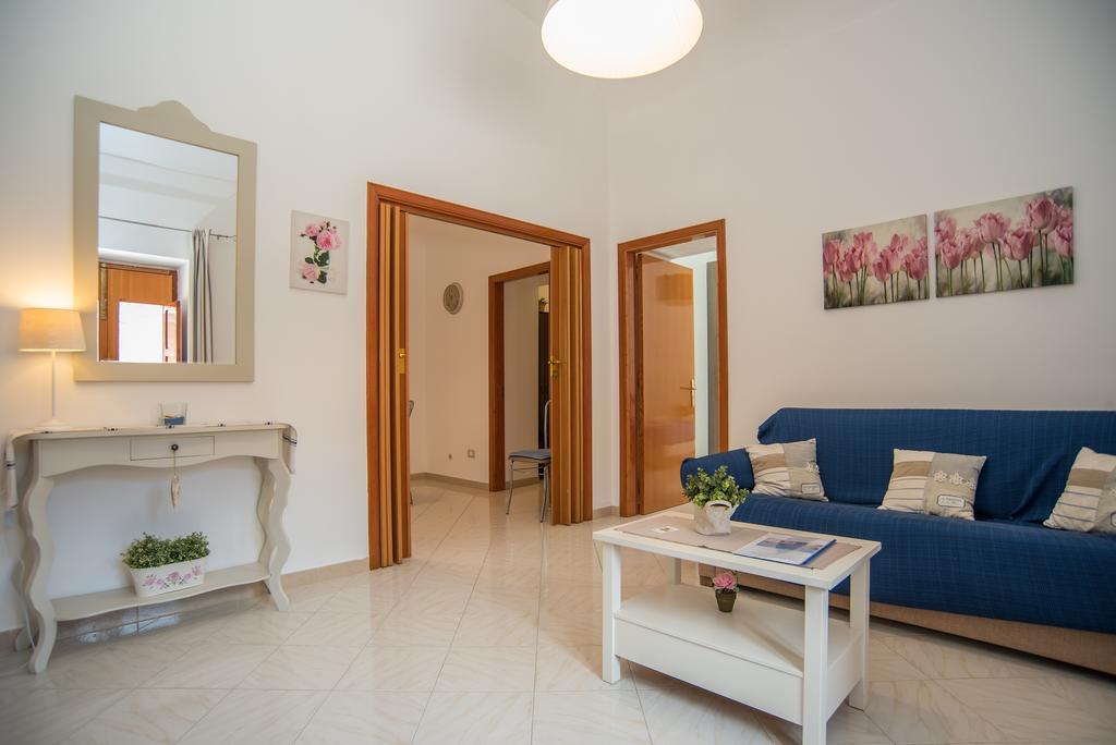 Un Affaccio Sul Borgo Apartment Марцамеми Екстериор снимка