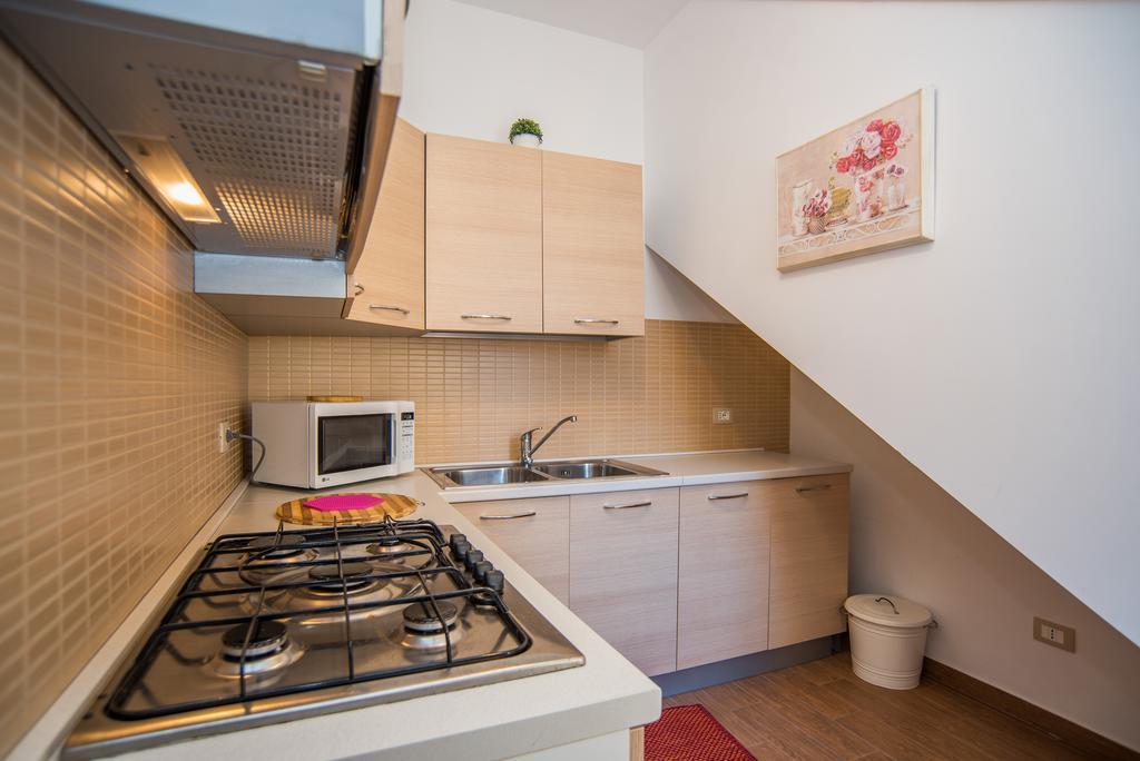 Un Affaccio Sul Borgo Apartment Марцамеми Екстериор снимка